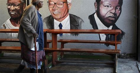 South Africa Worried As Nelson Mandela Remains In Hospital