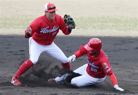 広島3位中村健人がシート打撃で2日連続複数安打「昨日も今日もいい形で振り切れていた」 プロ野球写真ニュース 日刊スポーツ