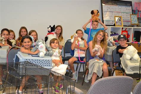 Valley Animal Center Offers Kids Pets Giving Camp During