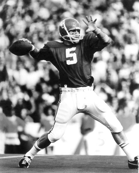 Former Oklahoma Quarterback Steve Davis Led An Oklahoma Life