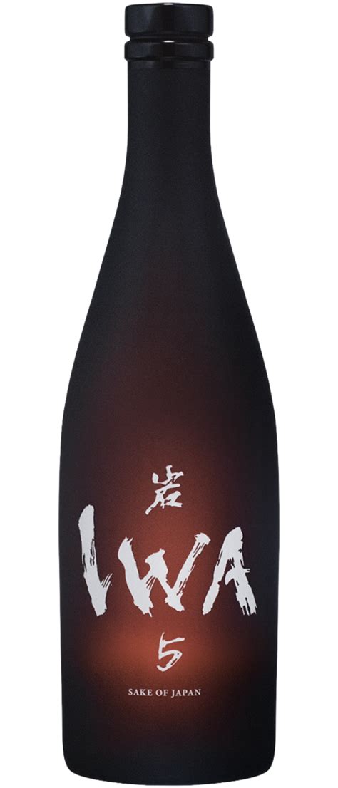 Iwa 5 Shiraiwa Sake 720ml Oak Cava