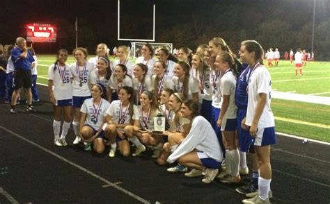 Southern Lehigh girls soccer crowned champions with total team effort - lehighvalleylive.com