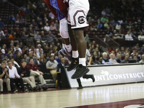 Men's Basketball beats SC State 92-50 - The Daily Gamecock at ...