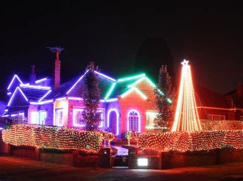 Coleman Avenue Kew East Christmas Lights