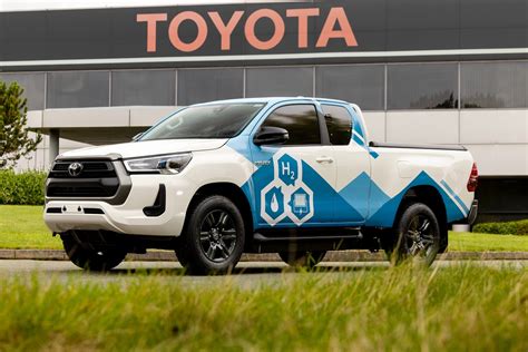 Ground-breaking Hydrogen Fuel Pickup Unveiled By Toyota - H2 News