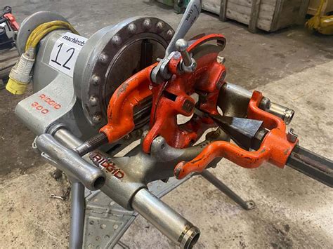 110V RIDGID 300 Powered Drive Threading Machine On Rigid Tripod