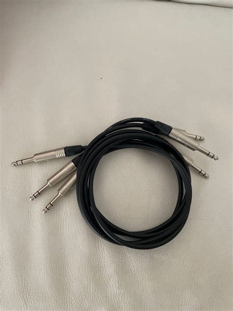 TRS cables 1m, Audio, Other Audio Equipment on Carousell