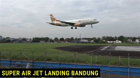 Lihat Dari Dekat Pesawat Super Air Jet Landing Dan Take Off Bandara