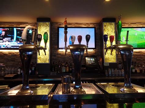 Gallery Tin Cup Sports Grill Oakville Ontario Restaurant And
