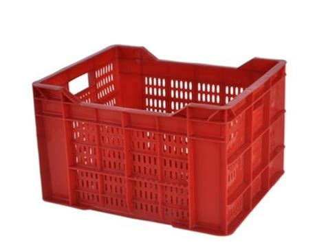 Red Color Rectangular Fruit And Vegetable Plastic Crates 10kg Capacity