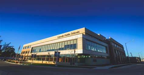 Lincoln Public Schools District Office Hampton