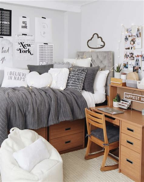 18 College Dorm Rooms You Need To Copy The Cutest Freshman Year