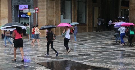 Dezembro começa passagem de frente fria e temporais