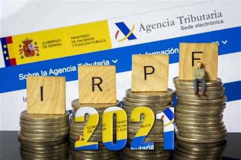 Campaña Del Impuesto Sobre La Renta España 2021 Fondo Web Irpf De La