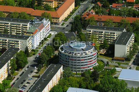 Luftaufnahme Berlin Hochhaus Geb Ude Im Wohngebiet Degnerbogen Im