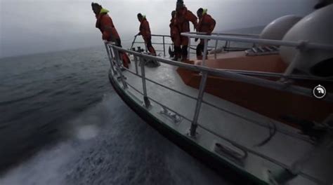 Come Funziona Un Salvataggio In Mare Immergiti Con Lo SNSM