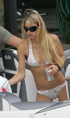 Anna Kournikova White Bikini Images Global Wallpapers