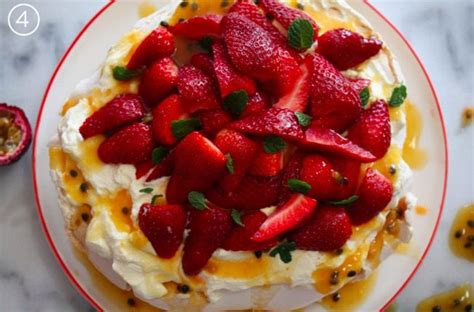 Perfect Classic Pavlova Pavlova Pavlova Recipe Sweet Savory