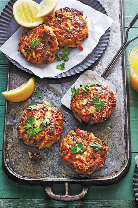 Spicy Crab Cakes With R Moulade With Hot Pepper Olive Oil Recipe Buy