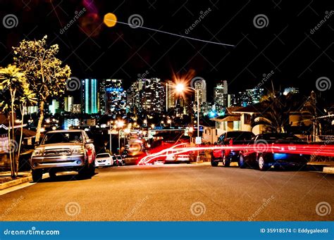 Night Street View Of Honolulu Skyline Editorial Stock Image - Image ...