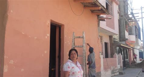 Piura Moradores De Pachitea Se Quejan Por Constantes Cortes De Agua