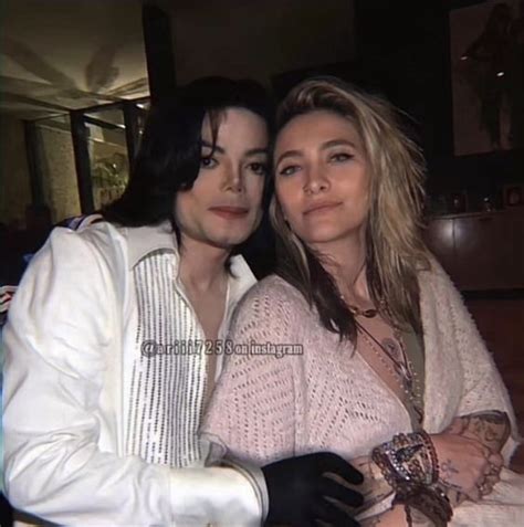 Pin By Laura Melgert On Kinderen Michael Michael Jackson Daughter