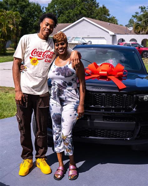 Nba Star Scottie Barnes Made His Mothers Dream Come True At The Age Of