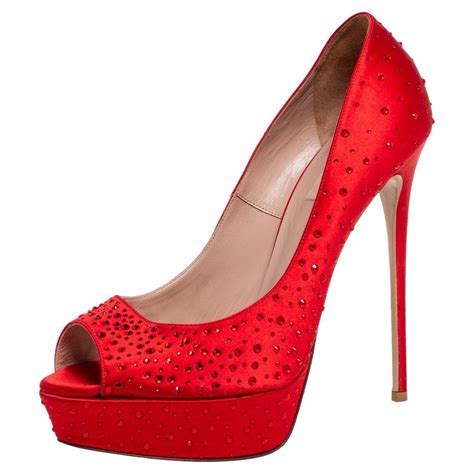 Valentino Red Patent Leather Bow Open Toe Platform Pumps Size 40 At 1stdibs Red Patent Leather