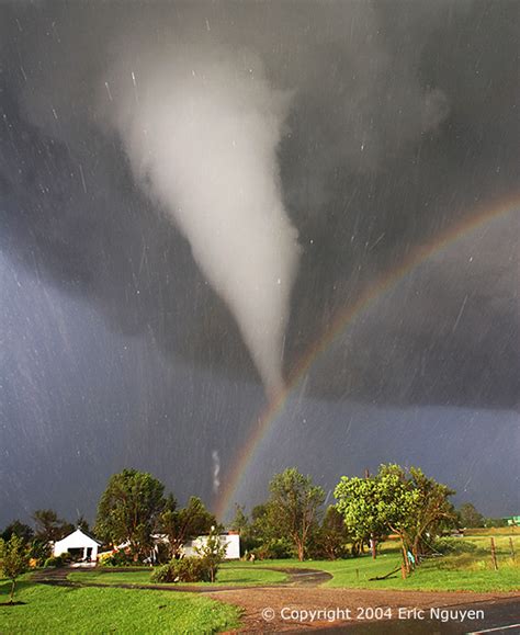 Apod 2011 August 14 Tornado And Rainbow Over Kansas