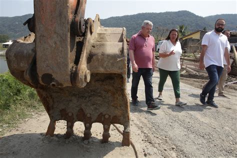 Prefeito Axel Grael Visita Obras Do Parque Orla De Piratininga Prontas