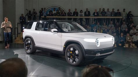 More Compact, More Affordable Rivian R2 Electric SUV Arriving in 2026 ...