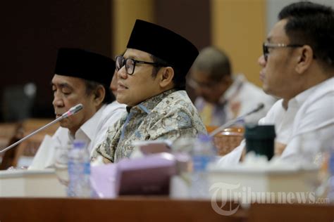 DPR Sepakat Bentuk Pansus Haji 2024 Foto 2 2000022 TribunNews