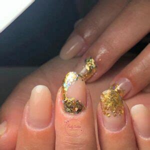 Unhas Exuberantes Decoradas Folhas De Ouro Unhas Decoradas