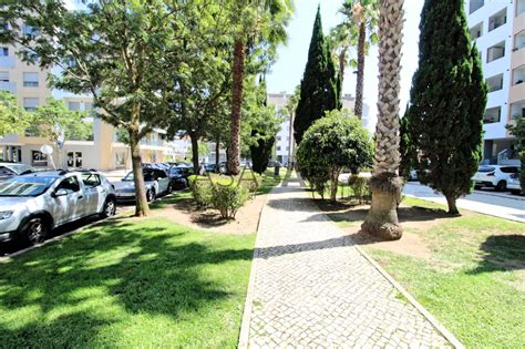 Apartamento T Venda Em Cascais Carcavelos E Parede Quinta