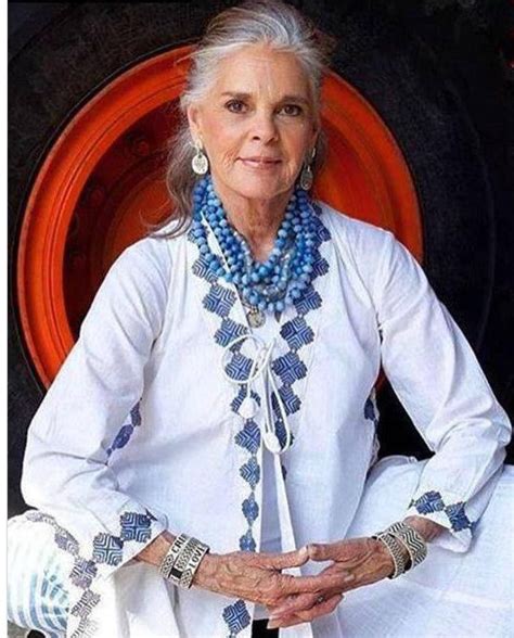 Image Result For Ali Macgraw 2017 Ageless Style Style Fashion Over 50