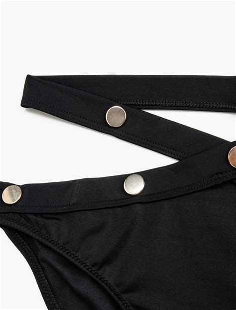 Siyah Kadın Metal Aksesuarlı Bikini Altı Çapraz Bağlama Detaylı SAK BM Koton