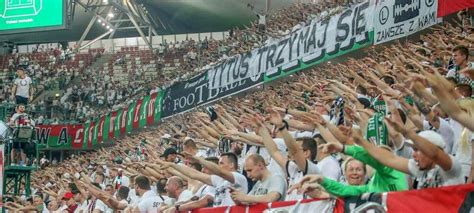 Doping kibiców Legii na meczu z Bodo w Warszawie wideo Legia Net