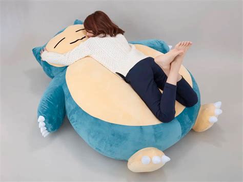 Snorlax Se Convierte En La Cama Definitiva De La Temporada HIGHXTAR