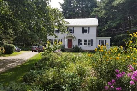 144 Summer St Maynard Ma 01754 Mls 72213683 Redfin