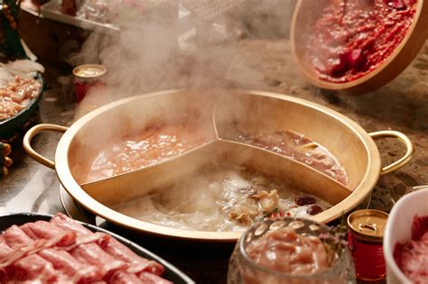 Shoo Loong K N Xiaolongkan Hot Pot Is Now Open In Chicago Eater Chicago