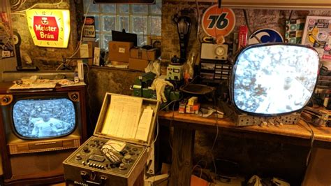 Vintage Electronic Rental HiFi Clinic