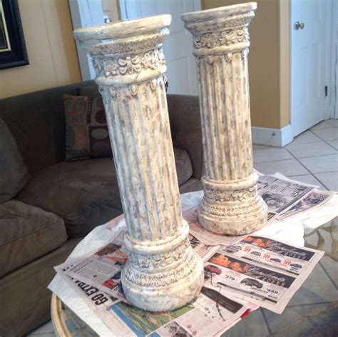 Chalk Painted And Sponge Technique Plaster Columns High Gloss Polymer