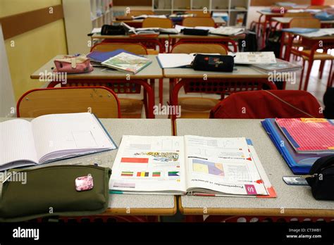 Primary School Class Stock Photo Alamy