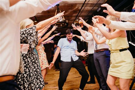 6 Tips For Packing The Dance Floor At Your Wedding Entourage Events Group