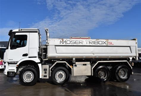 Trucktrade 2016 MERCEDES BENZ AROCS 3243 8x4 3 SEIDENKIPPER Truck