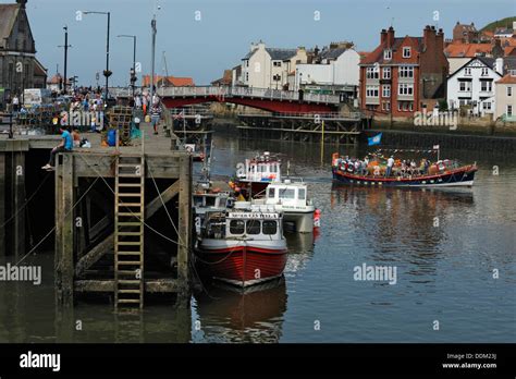 The Upper Harbour In Whitby North Yorkshire Stock Photo Alamy