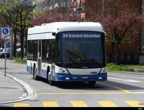 Vbz Hess E Bus Nr Zh Unterwegs Auf Der Linie In Z Rich