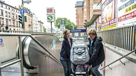 S Bahnstation Ostendstraße Der Weg nach oben wird mühsam bleiben