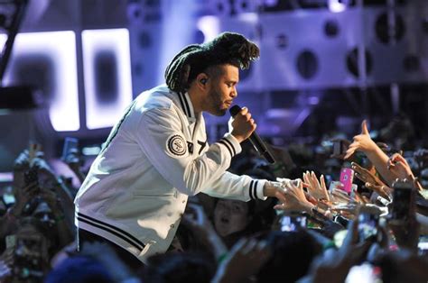 The Weeknd Performs 'The Hills' & 'Earned It' At 2015 Much Music Video ...