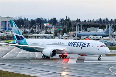 Westjet Receives First Boeing Dreamliner Airlinegeeks